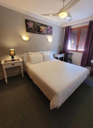 Hotel Les Glycines Prades  Εξωτερικό φωτογραφία